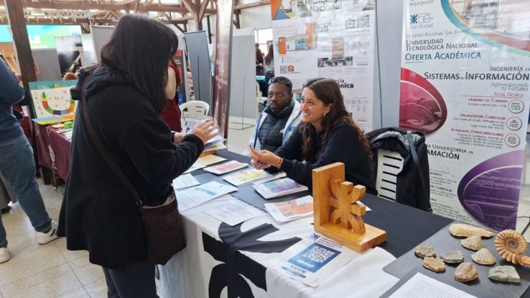 Se inauguró una nueva edición de la Expo Oferta Educativa